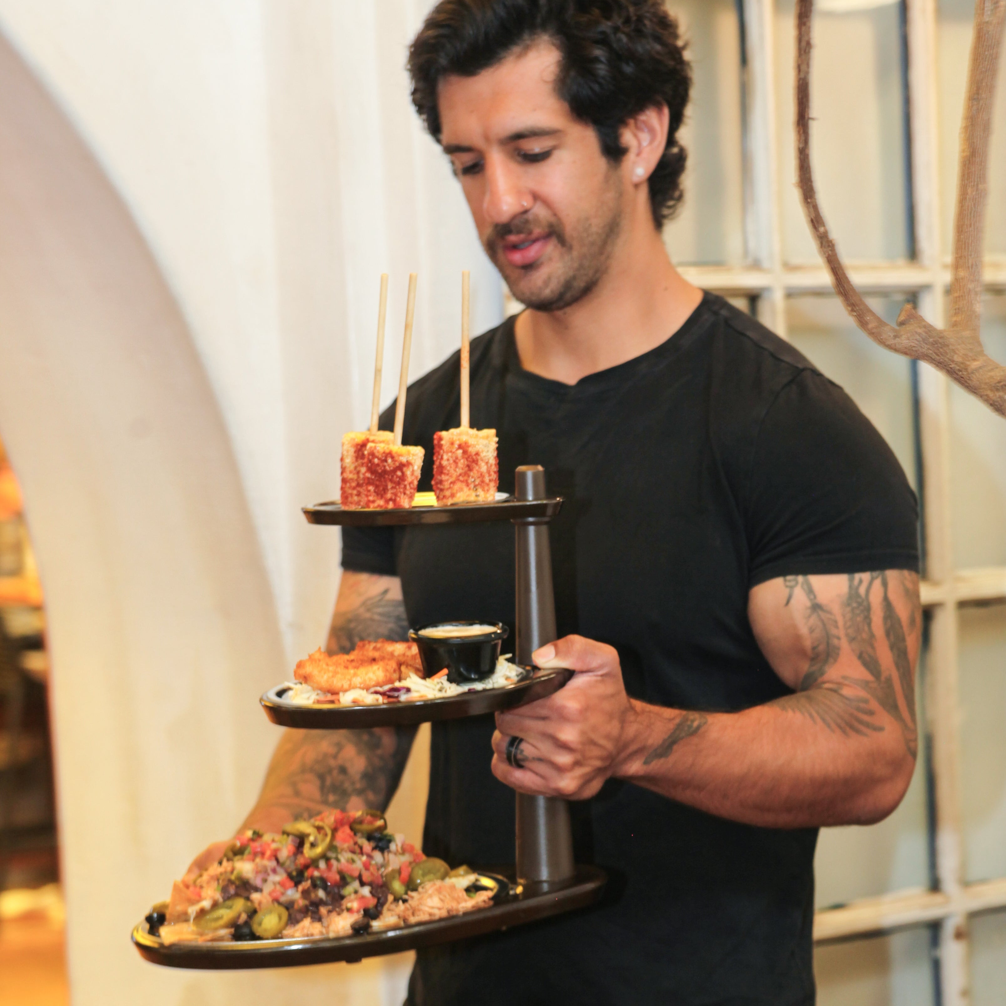 Swiveling 3-Tier Tray