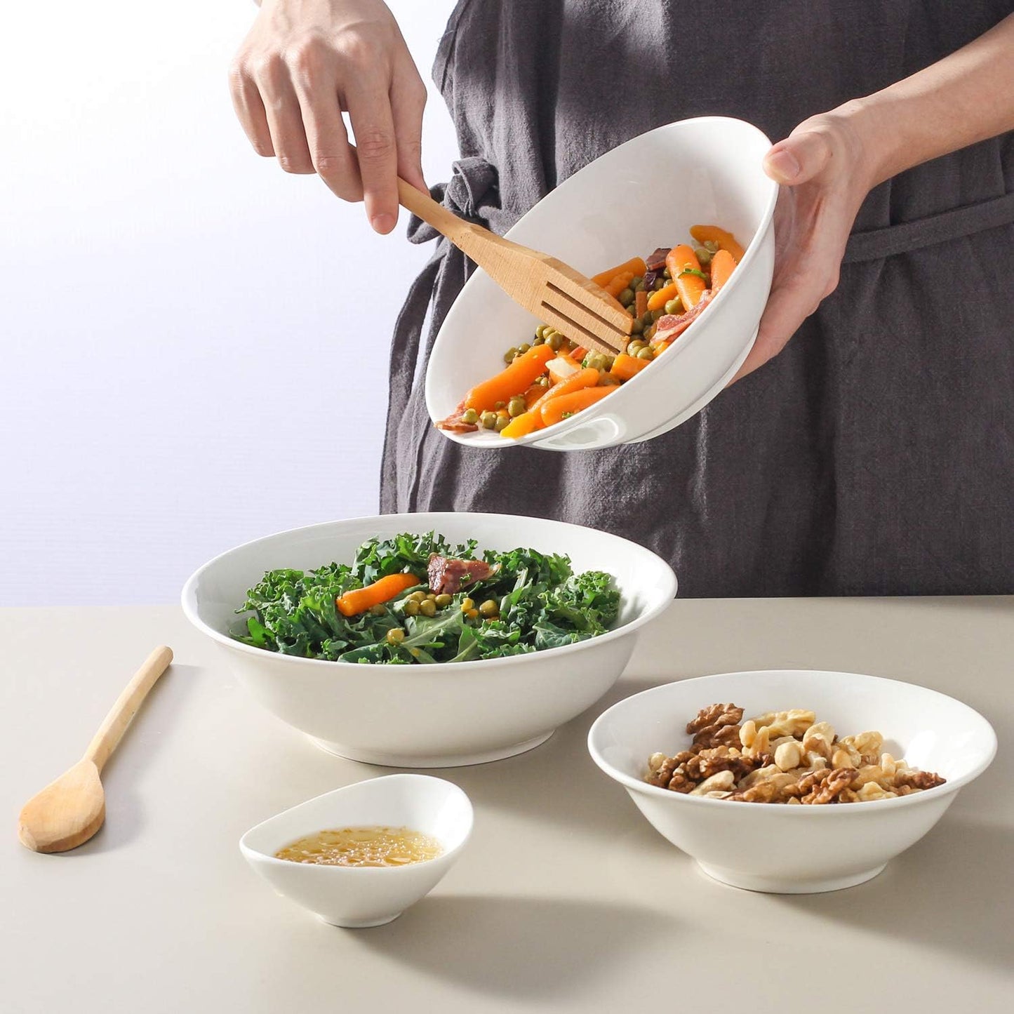 48 Oz White Ceramic Bowls, Set of 4, Large Deep Bowls for Soup, Salad, Pasta, Noodle Pho, Cereal, Dishwasher & Microwave Safe